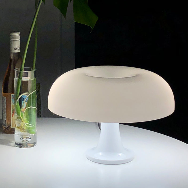 Orbe | Designer LED Pilz Bordslampa