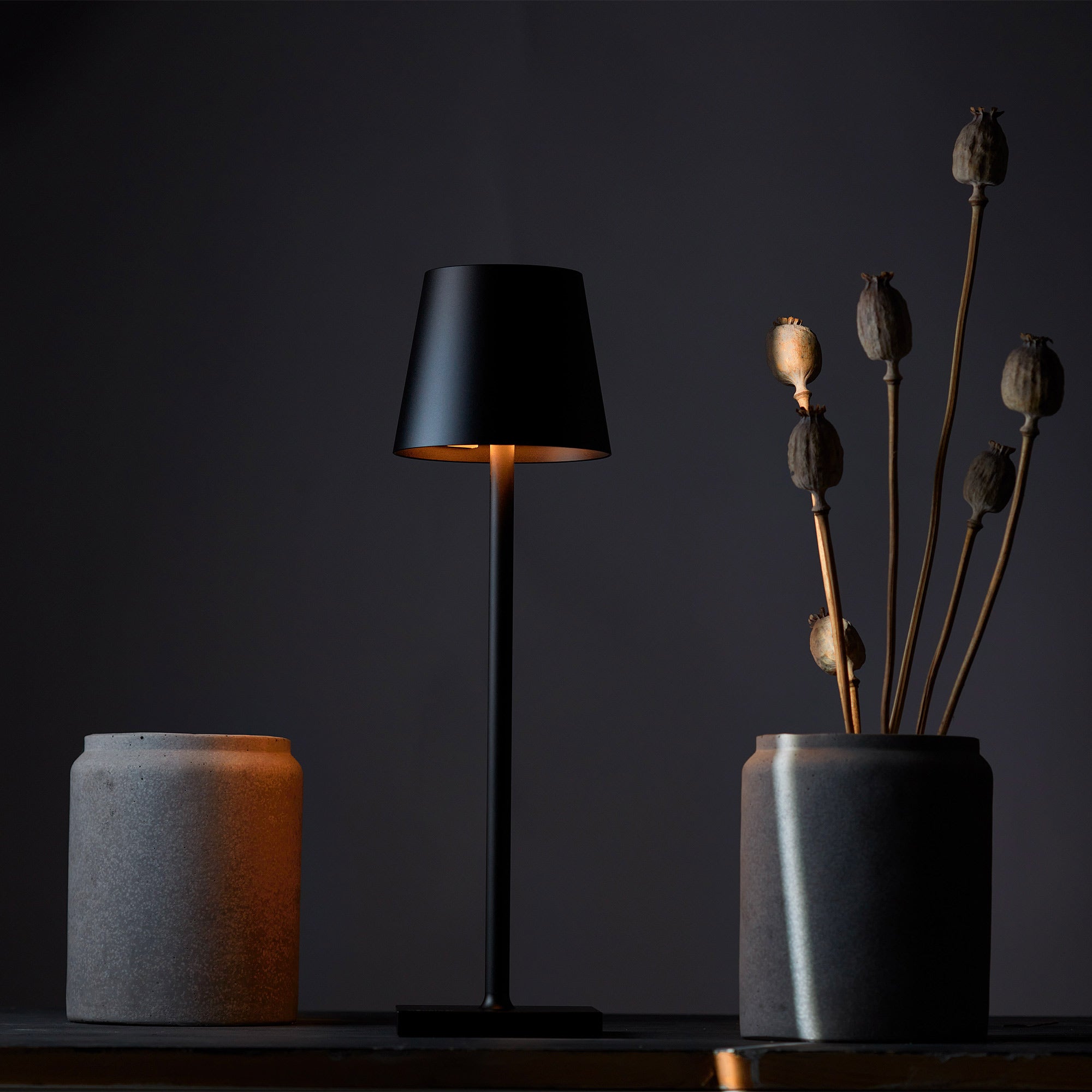 Ilumi | Bordslampa med touch-kontroll