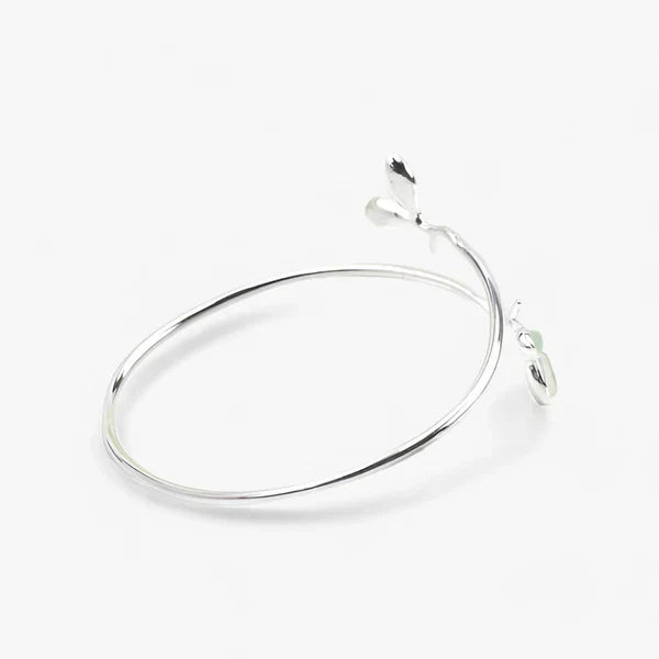 Smaragd | Silverarmband Bangle med Grönt Blad - Naturinspirerad Elegans